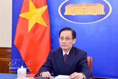 Le Hoai Trung, membre du Bureau politique et ministre des Affaires étrangères. Photo: VNA