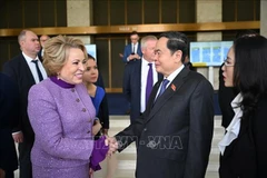 Le président de l’Assemblée nationale, Trân Thanh Mân, et la présidente du Conseil de la Fédération de Russie, Valentina Matvienko. Photo: VNA