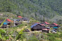 Le village de Huoi Man est situé à près de 1.700 mètres d’altitude. Photo: VNA