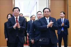 Le Premier ministre Pham Minh Chinh et Qiu Yong, secrétaire du Comité du PCC de l’Université Tsinghua. Photo: VNA