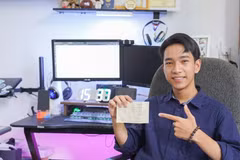 Lê Minh Hieu, élève de la classe 12A2 du lycée de Quang Tri, est l’un des 16 délégués représentant le Vietnam à la 49ᵉ édition du Bateau de la jeunesse Asie du Sud-Est – Japon (Ship for Southeast Asian and Japanese Youth Program - SSEAYP) en 2026. Photo: VNA