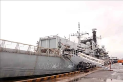 La frégate britannique HMS Richmond au port international de Nha Rong - Khanh Hoi, à Hô Chi Minh-Ville. Photo: VNA