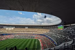 Stade Azteca au Mexique. Photo: VNA