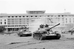 Campagne historique Hô Chi Minh - apogée de la guerre révolutionnaire du Vietnam