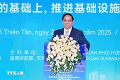 Le Premier ministre Pham Minh Chinh s’exprime lors du Forum de connexion d'affaires Vietnam–Chine à Tianjin. Photo: VNA