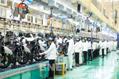 Chaîne de montage de motos de Honda à Phu Tho. Photo : Bnews/VNA