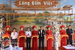 Inauguration du Village de la céramique vietnamienne à Da Nang. Photo: VNA