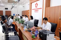 Centre de services administratifs publics de la commune de Truong Tan, ville de Hai Phong. Photo: VNA