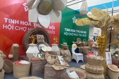 Des objets en bambou et en rotin dégagent un charme singulier grâce à leur beauté rustique, leur simplicité naturelle et leur caractère écologique. Photo : VNA