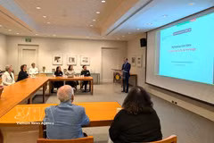 L’ambassadeur du Vietnam aux États-Unis, Nguyen Quoc Dung, s'exprime au séminaire. Photo: VNA