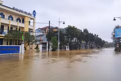 Un quartier de la ville de Huê est innondé. Photo: VNA