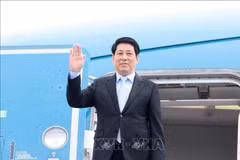Le président Luong Cuong part pour la Semaine des dirigeants économiques de l’APEC 2025. Photo: VNA