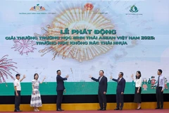 Cérémonie de lancement du Prix des Écoles Écologiques de l'ASEAN 2025 à Hanoï. Photo: VNA