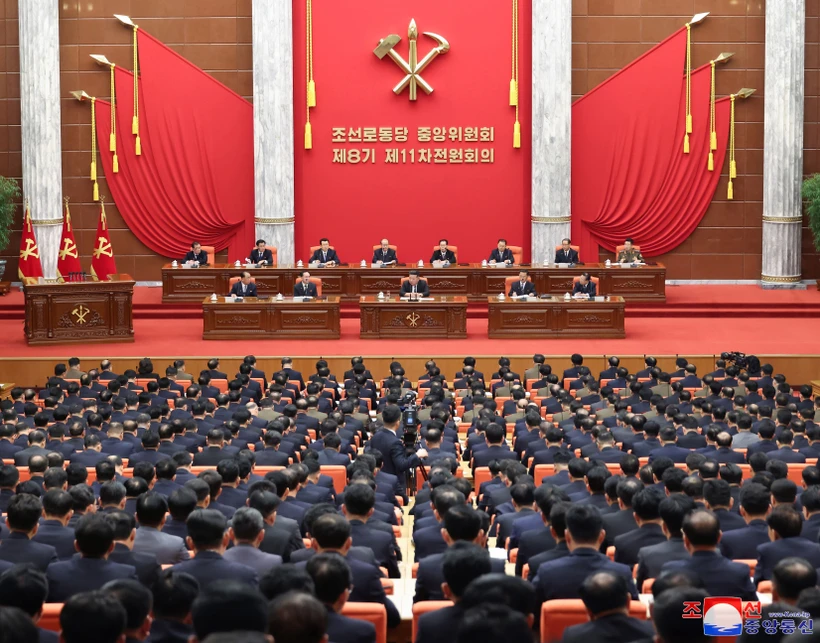 Séance plénière du Comité central du Parti du travail de Corée, du 23 au 27 décembre, sous la présidence du dirigeant nord-coréen Kim Jong Un. Photo: VNA