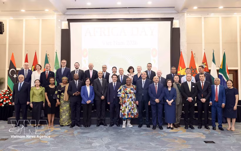 Célébration du 63e anniversaire de la Journée de l’Afrique à Hanoï. Photo: VNA