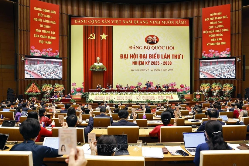 Le premier Congrès de l’organisation du Parti de l’Assemblée nationale pour le mandat 2025-2030 s’est clôturé le 25 septembre. Photo: VNA