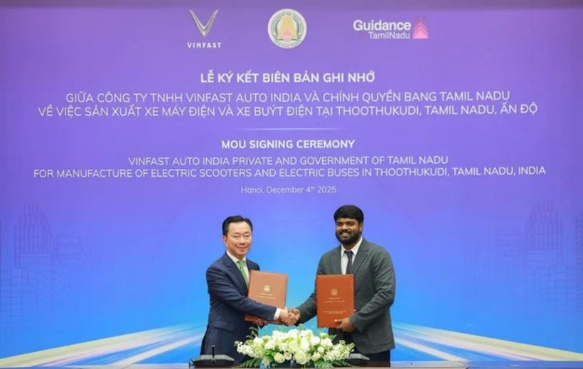Signature du protocole d'accord entre VinFast et le gouvernement du Tamil Nadu. Photo: Vinfast