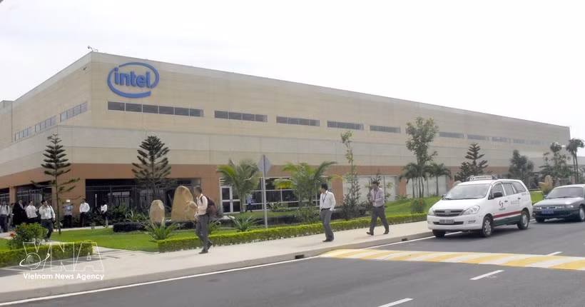 Usine d'assemblage et de test de puces d'Intel dans le Parc de haute technologie de Saigon. Photo : VNA