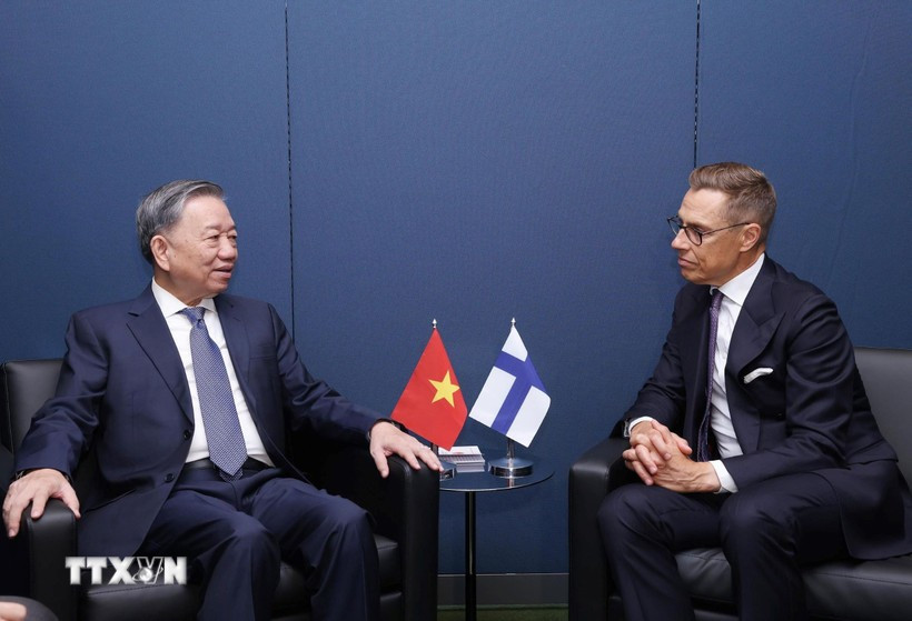 Le secrétaire général du PCV et président vietnamien Tô Lâm et le président finlandais Alexander Stubb. Photo: VNA