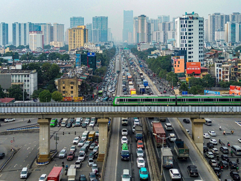 Deux lignes de métro urbain à Hanoï transportent près de 75.000 passagers durant le Têt. Photo: hanoimoi.vn