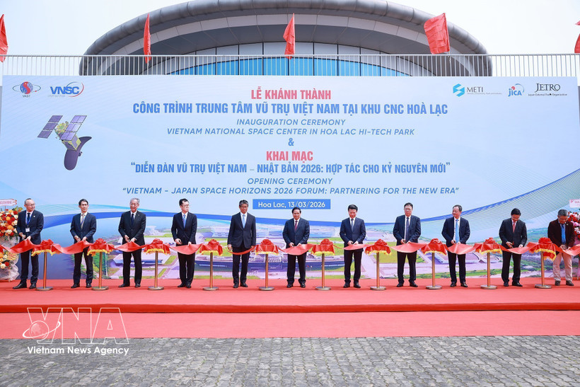 La cérémonie d'inauguration du Centre spatial du Vietnam. Photo: VNA