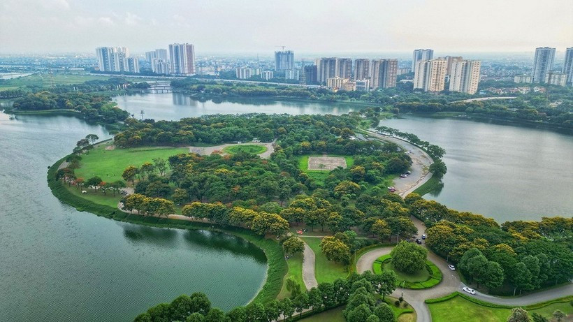 Le parc de Yên So à Hanoï. Photo: VNA