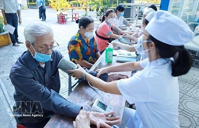 À partir de 2026, tous les habitants de Hô Chi Minh-Ville bénéficieront d’un bilan de santé périodique, au moins une fois par an. Photo: VNA
