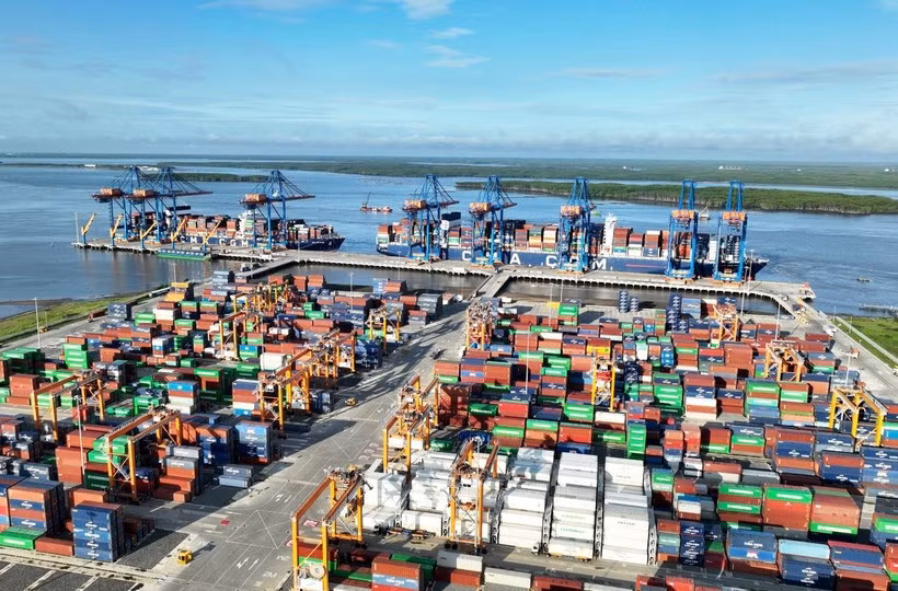 Le Vietnam consolide sa position d'étoile montante de l'économie asiatique. Photo: VNA