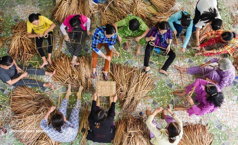 Le partenariat entre l'UFV et Unilever Vietnam a été déployé dans 21 villes et provinces, avec des activités concrètes adaptées aux réalités locales, ayant un impact positif sur la vie de plus de 100 000 femmes.. Photo: VNA