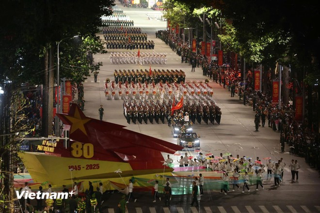 Photo: VietnamPlus blocs.jpg
