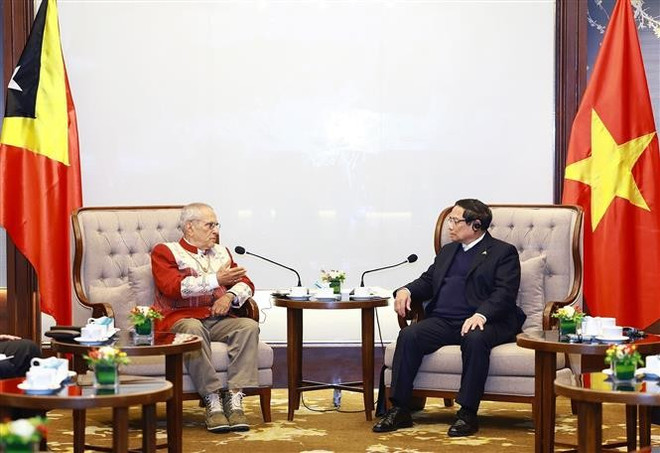 Le PM Pham Minh Chinh (droite) et le président du Timor-Leste Jose Ramos-Horta. Photo: VNA timor.jpg