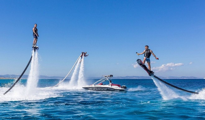 Spectacle de Jetski & Flyboards dans le cadre du DIFF 2024. jetski.jpg