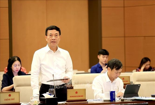 Le ministre des Sciences et des Technologies, Nguyên Manh Hùng s'exprime. Photo: VNA hung.jpg
