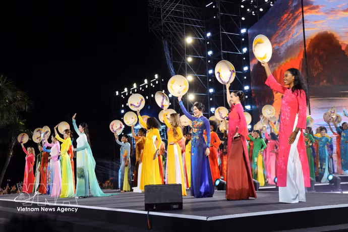 Des candidates participant au concours Miss Monde 2026. Photo: VNA