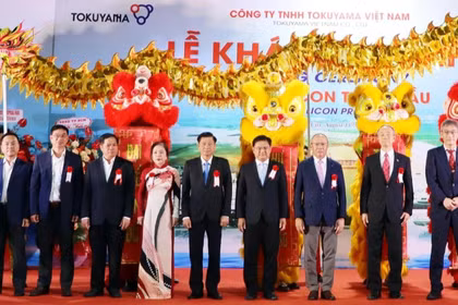 Cérémonie d'inauguration du projet mondial de silicium de Tokuyama Vietnam à Hô Chi Minh-Ville (Photo : Thuy Duong/Portail d'information électronique de Hô Chi Minh-Ville)