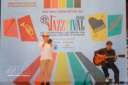 Artistes présents lors de l'événement de lancement du projet du Festival international de jazz de Hanoï 2026. Photo: VNA
