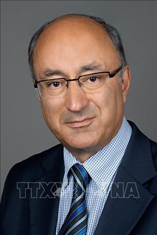 le Dr Kambiz Ghawami, président du Service universitaire mondial (WUS) allemand. Photo: VNA vna-potal-80-nam-quoc-khanh-viet-nam-cau-chuyen-thanh-cong-to-lon-stand.jpg