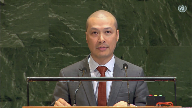 Le ministre plénipotentiaire Nguyen Hoang Nguyen, chef adjoint de la Mission permanente du Vietnam auprès des Nations Unies. Photo: VNA vna-potal-viet-nam-keu-goi-giai-quyet-khung-hoang-tai-gaza-va-trung-dong-8101964.jpg