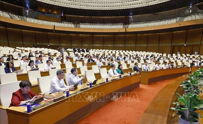 La 8ᵉ conférence des députés à plein temps de l'Assemblée nationale (AN). Photo: VNA vna-potal-hoi-nghi-dai-bieu-quoc-hoi-hoat-dong-chuyen-trach-lan-thu-8-stand-1.jpg