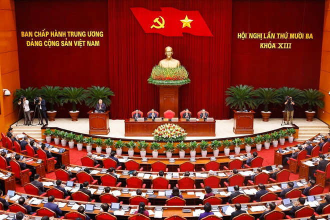 Le 13ᵉ Plénum du Parti du 13ᵉ mandat. Photo: VNA vna-potal-khai-mac-hoi-nghi-lan-thu-muoi-ba-ban-chap-hanh-trung-uong-dang-khoa-xiii-8319271.jpg