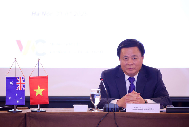 Nguyên Xuân Thang, directeur de l’Académie nationale de politique Hô Chi Minh. Photo: VNA vna-potal-trung-tam-viet-uc-so-ket-03-nam-hoat-dong-8183035.jpg