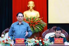 Viettel appelé à être pionner sur trois aspects dans le développement de l'industrie de la défense de haute technologie
