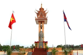Inauguration d'un autre monument de l'amitié Vietnam-Cambodge