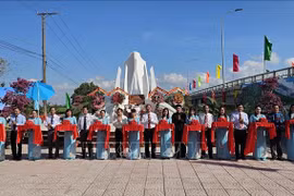 An Giang : Cérémonie commémorative des victimes massacrées lors de la guerre de défense de la frontière sud-ouest du Vietnam