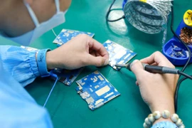  Nécessité des efforts pour résoudre la pénurie de ressources humaines du secteur des semi-conducteurs