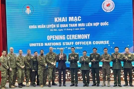 Ouverture d’une formation d'officiers d'état-major des Nations Unies au Vietnam