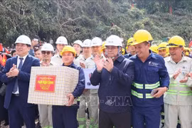 Le PM à la cérémonie inaugurale du chantier de l'autoroute Lang Son-Cao Bang