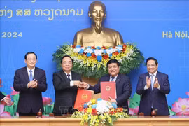 Le Vietnam et le Laos conviennent des grandes orientations de coopération pour 2024