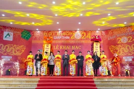 Ouverture de la foire du printemps de l’Année du Dragon 2024 à Hanoï