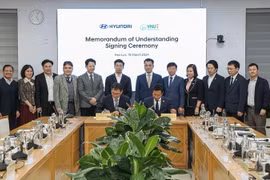L’Université nationale du Vietnam, à Hanoi et Huyndai Motor signent un accord de formation